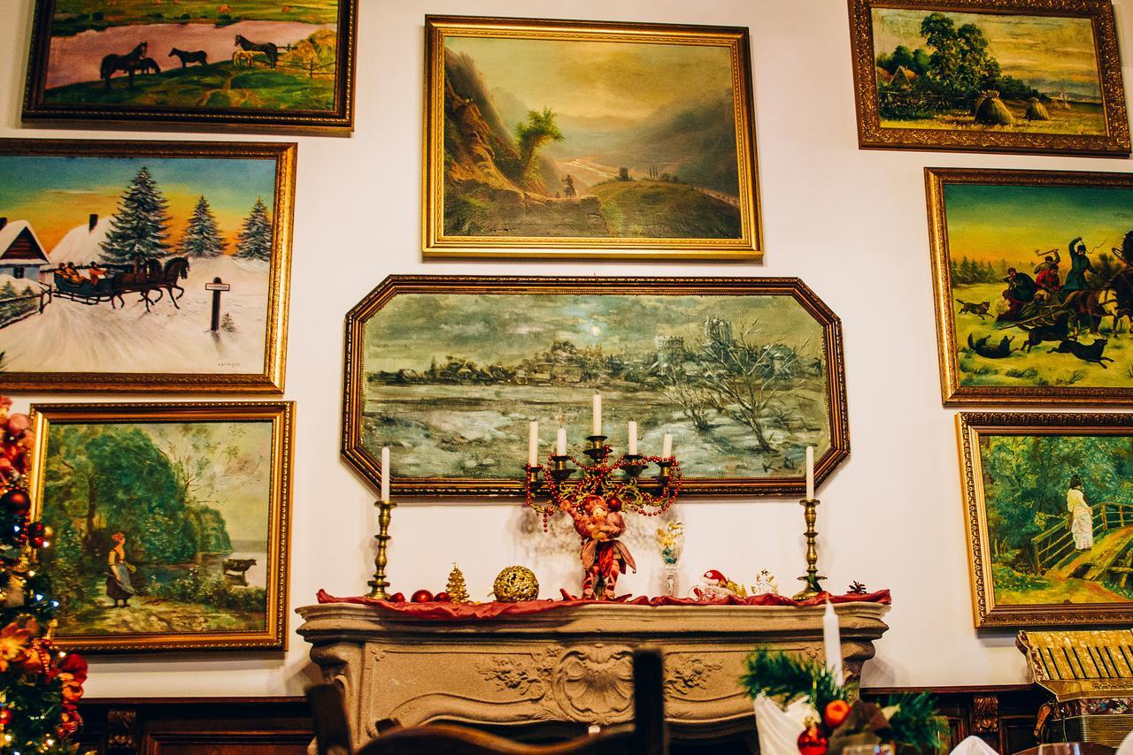 Antique House Hotel Doubno Extérieur photo
