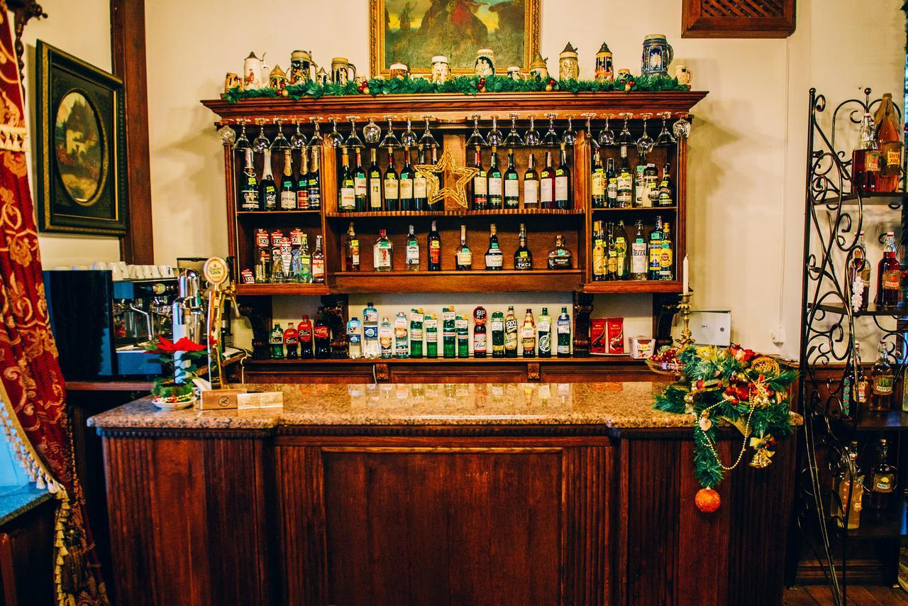 Antique House Hotel Doubno Extérieur photo