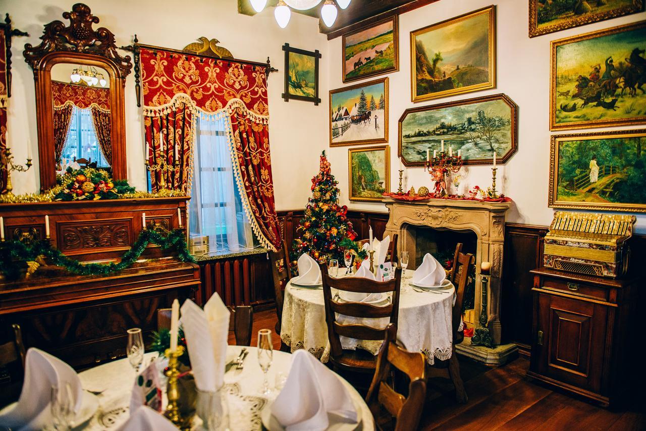 Antique House Hotel Doubno Extérieur photo